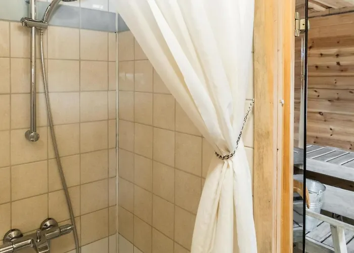 Holiday Pikkupollo * Karesuvanto